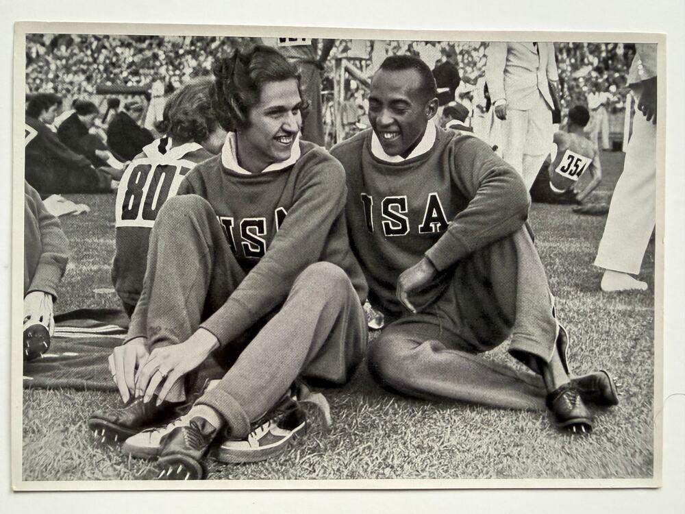 Large Size 1936 Olympia Jesse Owens Card USA Olympic Gold Medal Track and Field
